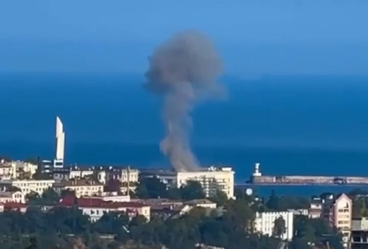 UAWire - Russian Black Sea Fleet Headquarters Attacked By A Drone