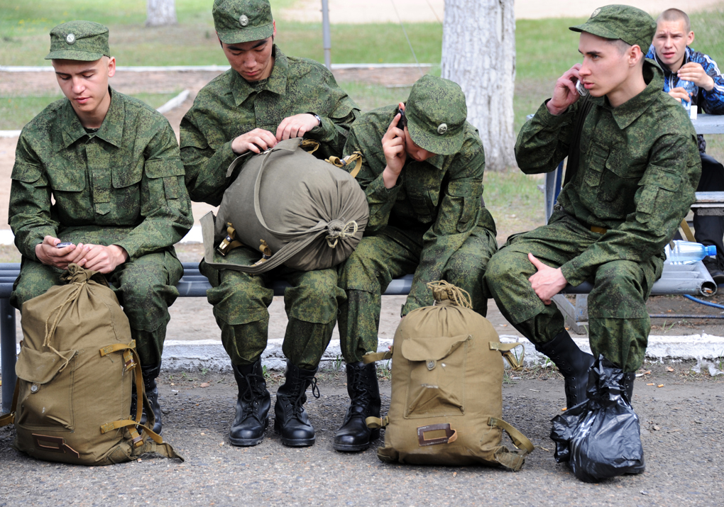 Uawire Putin Signs Decree On Military Conscription